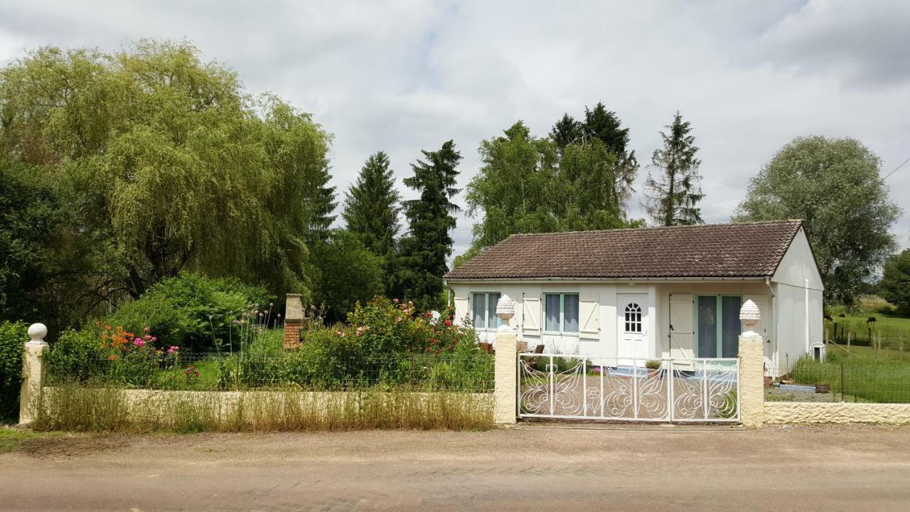 La Ferme Aux Kangourous Donzy Eksteriør billede